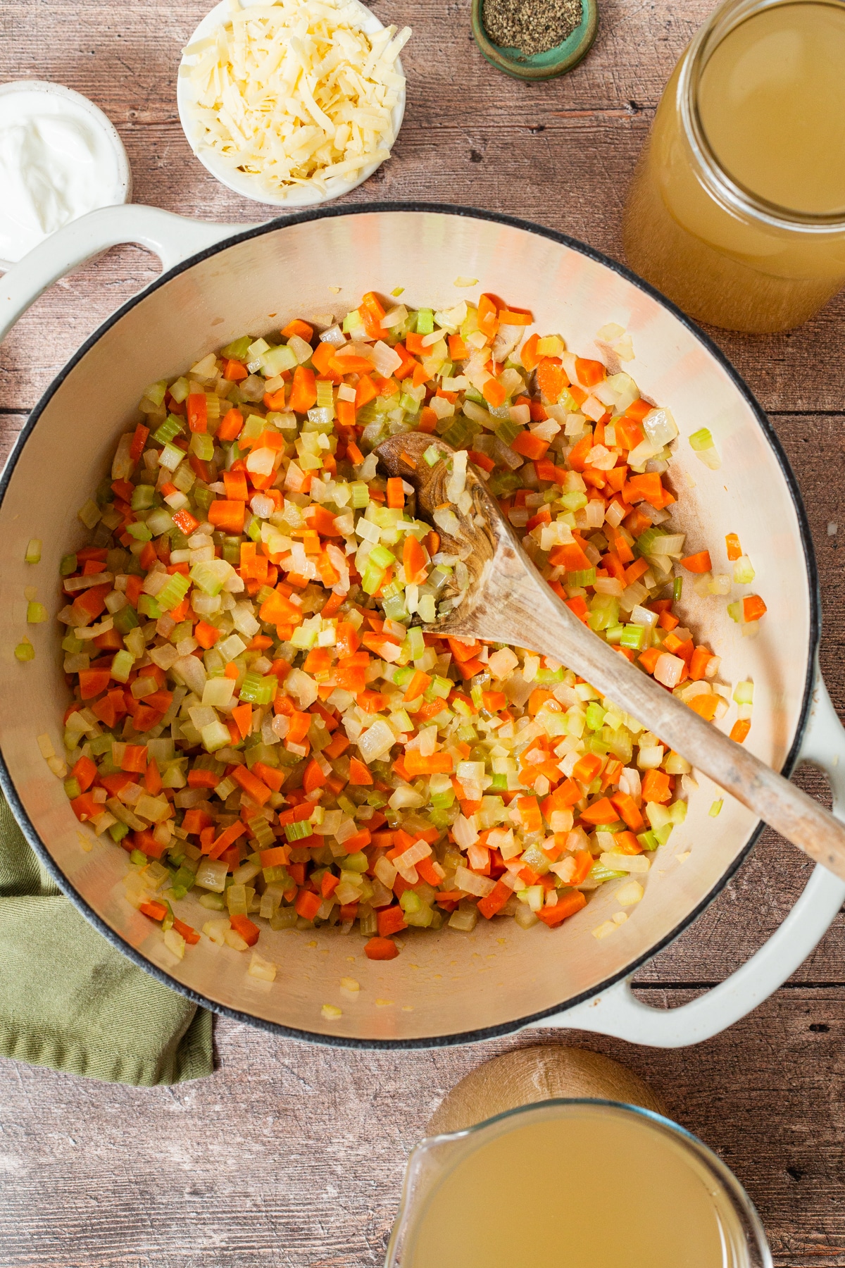 Loaded Baked Potato Soup (Grain-Free)