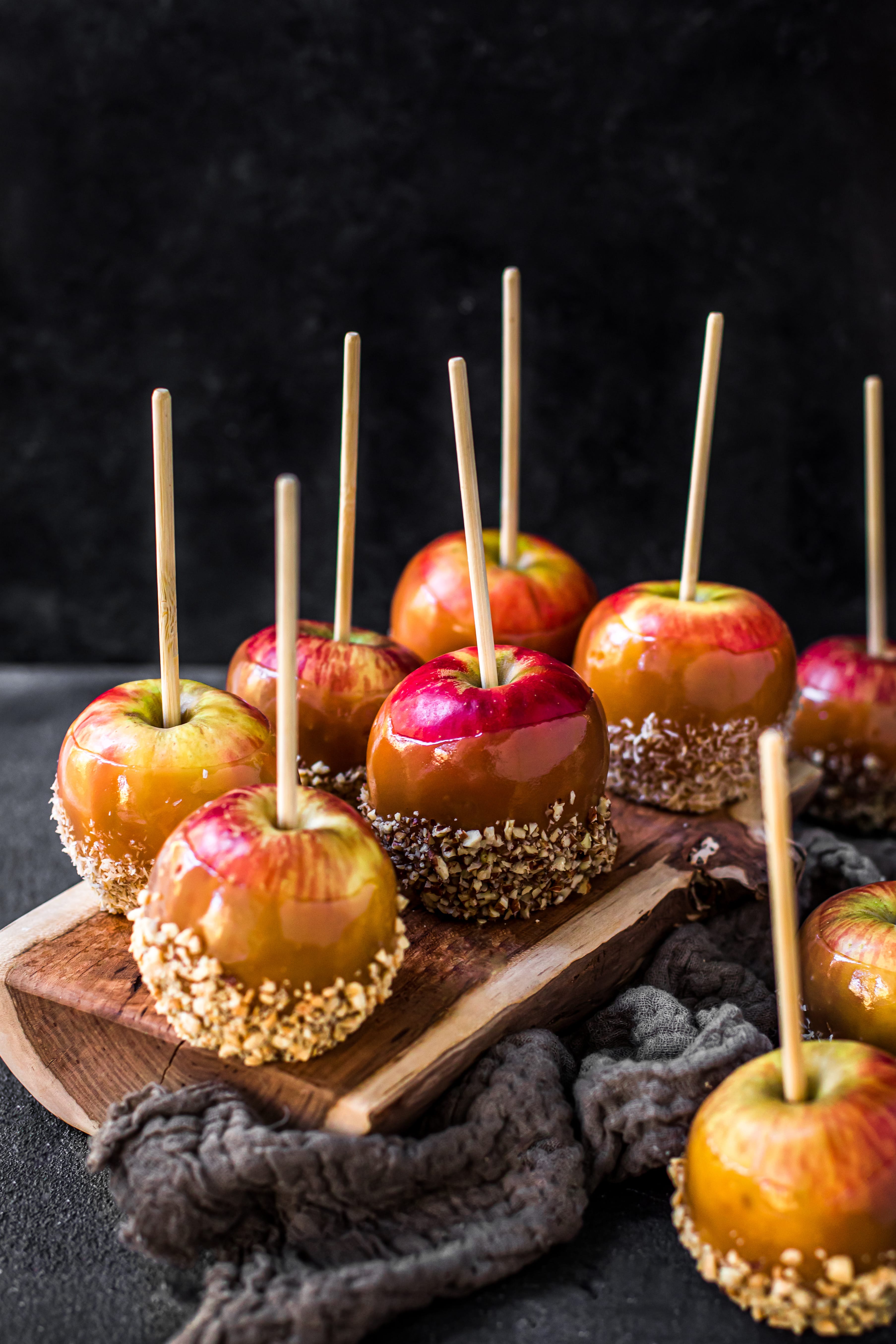 How to Make Caramel Apples (without Corn Syrup!)