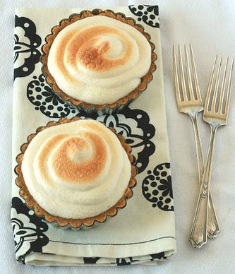 Go back to your childhood with these banana cream tarts! They taste just like a banana cream pie but are grain free and so much better for you!