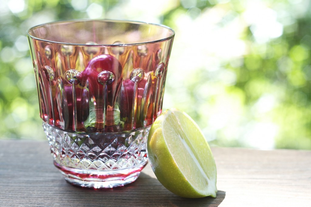 One of my favorite drinks is the cherry mojito. Lime, mint, rum and a splash of club soda make a refreshing way to cool off during the intense heat of summer. A few bright red cherries lend extra sweetness to the drink and make it a bit more festive.