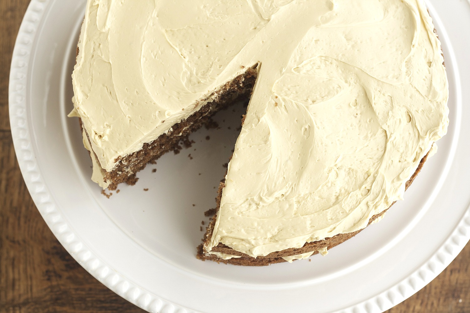 With this almond cake with maple buttercream, you really can have your cake and eat it too!
