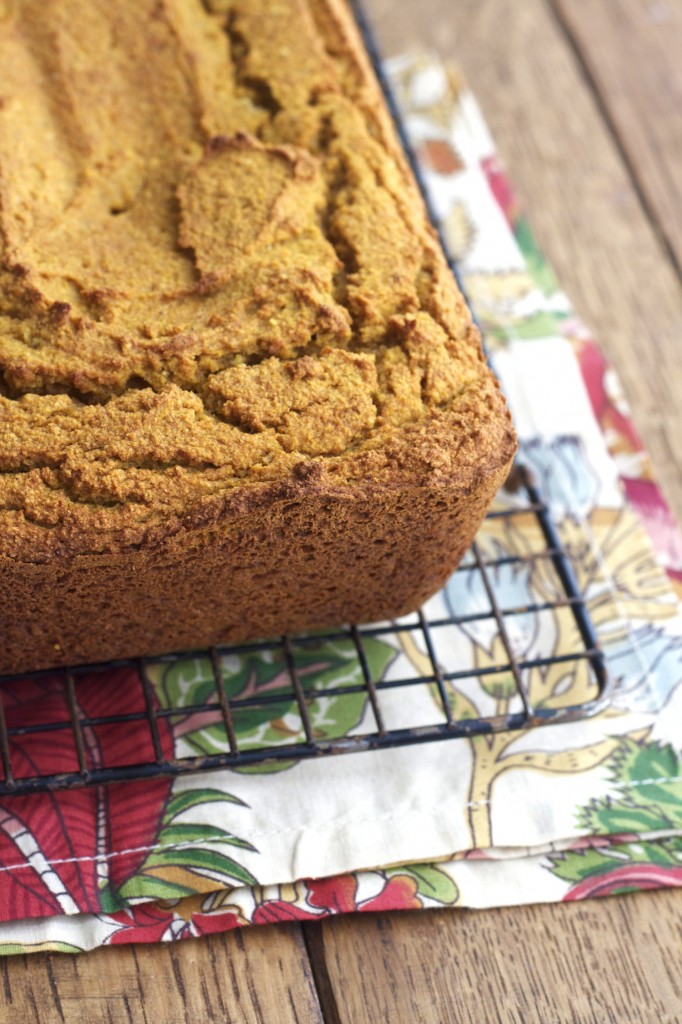 It's time for pumpkin bread! This grain free pumpkin bread freezes so well.