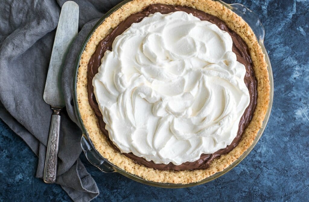 Chocolate Pudding Pie (Grain-Free, Paleo)