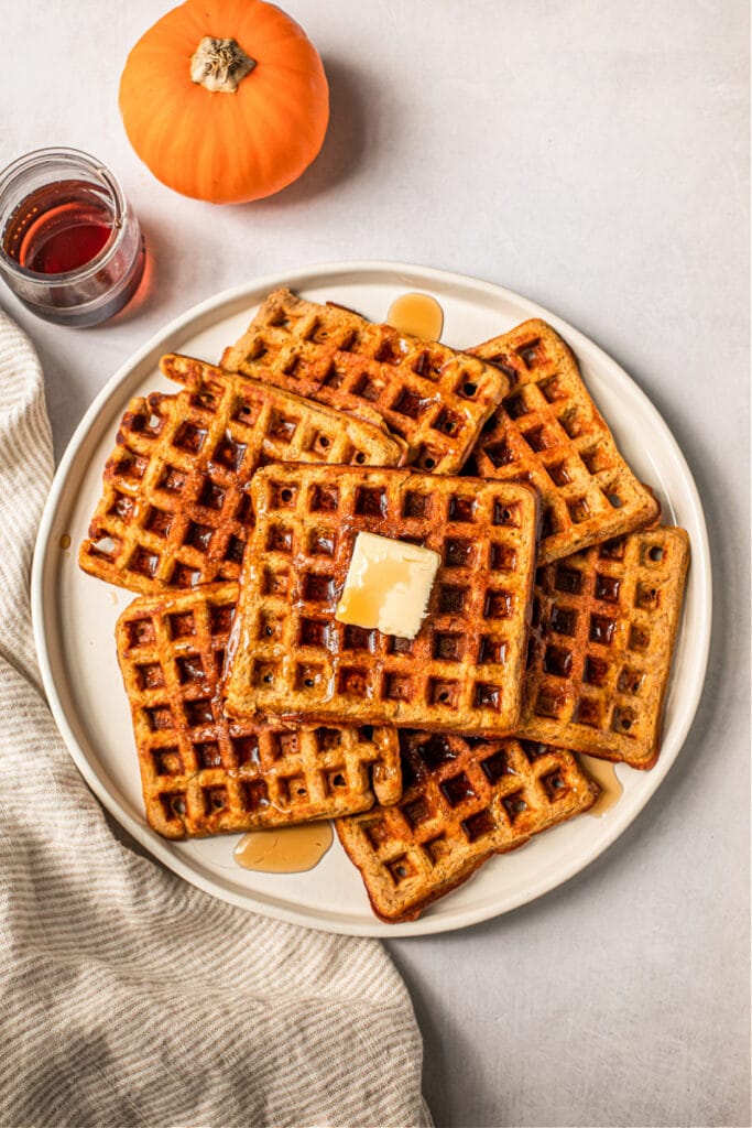 Pumpkin Spice Waffles (Grain-Free, Paleo)