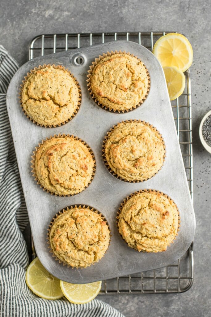 Grain Free Lemon Poppyseed Muffins 