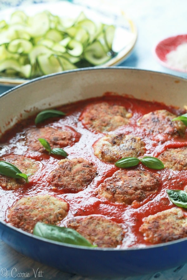 My family found a new favorite weeknight recipe! Chicken Parmesan meatballs have all the flavors of a classic Chicken Parmesan rolled into one bite.