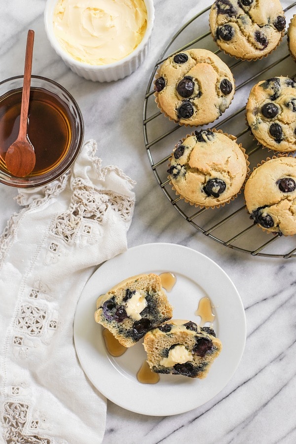 Easy Blender Blueberry Pancake Muffins (Paleo, Grain-Free) 