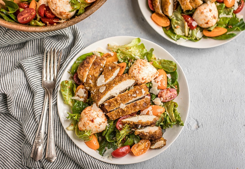 Chicken Parmesan Salad (Grain-Free) - Deliciously Organic