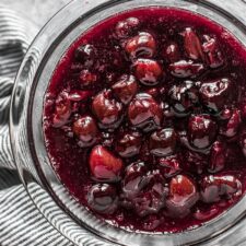 Homemade Cherry Pie Filling -image