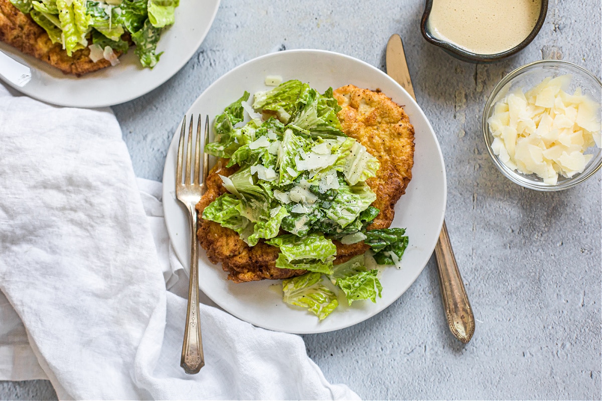 Caesar Salad Rooster Cutlets – Deliciously Natural Caesar Salad Rooster Cutlets – Deliciously Natural